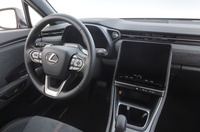 Lexus LBX vaihtoauto