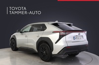 Toyota bZ4X vaihtoauto