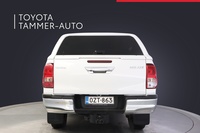 Toyota Hilux vaihtoauto