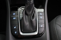 Hyundai IONIQ hybrid vaihtoauto