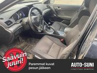 Honda Accord vaihtoauto