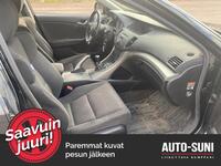 Honda Accord vaihtoauto