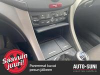 Honda Accord vaihtoauto