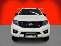 Nissan Navara vaihtoauto
