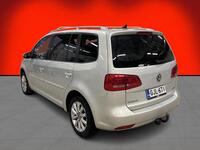 Volkswagen Touran vaihtoauto