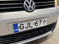 Volkswagen Touran vaihtoauto