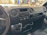 Nissan NV400 vaihtoauto