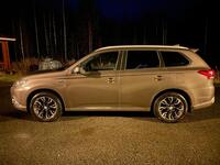 Mitsubishi Outlander PHEV vaihtoauto