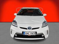 Toyota Prius PHEV vaihtoauto