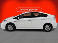 Toyota Prius PHEV vaihtoauto