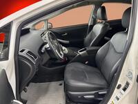 Toyota Prius PHEV vaihtoauto