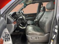 Toyota Land Cruiser vaihtoauto