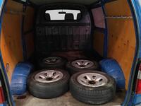 Toyota Hiace vaihtoauto