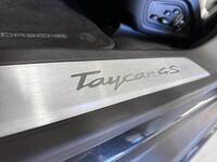 Porsche Taycan vaihtoauto