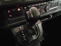 Volkswagen Caravelle vaihtoauto