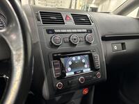 Volkswagen Touran vaihtoauto