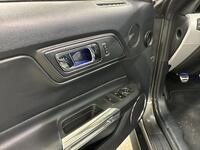 Ford USA Mustang vaihtoauto