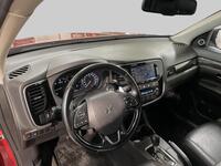 Mitsubishi Outlander vaihtoauto