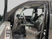 Nissan Navara vaihtoauto