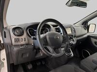 Nissan NV300 vaihtoauto