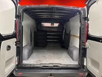 Nissan Primastar vaihtoauto