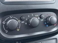 Opel Vivaro vaihtoauto