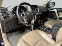 Toyota Land Cruiser vaihtoauto