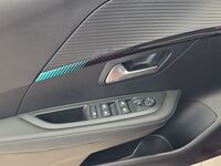 Peugeot e-208 vaihtoauto