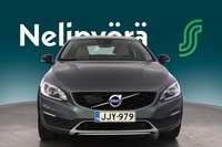 Volvo V60 Cross Country vaihtoauto