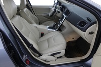 Volvo V60 Cross Country vaihtoauto