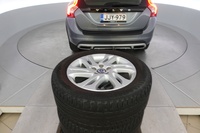 Volvo V60 Cross Country vaihtoauto