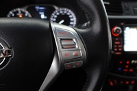 Nissan Navara vaihtoauto