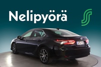 Toyota Camry vaihtoauto