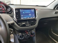 Peugeot 208 vaihtoauto