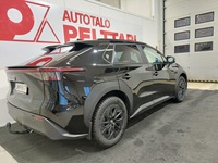 Toyota bZ4X vaihtoauto