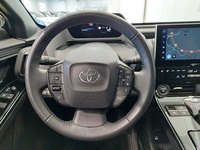 Toyota bZ4X vaihtoauto