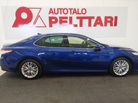 Toyota Camry vaihtoauto