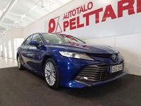 Toyota Camry vaihtoauto