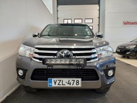 Toyota Hilux vaihtoauto