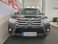 Toyota Hilux vaihtoauto