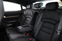 Porsche Taycan vaihtoauto