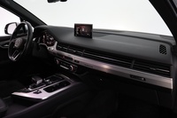 Audi Q7 vaihtoauto