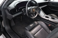 Porsche Taycan vaihtoauto