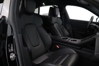 Porsche Taycan vaihtoauto