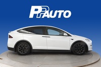 Tesla Model X vaihtoauto