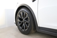 Tesla Model X vaihtoauto