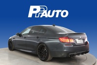 BMW M5 vaihtoauto