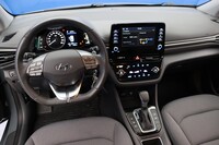 Hyundai IONIQ hybrid vaihtoauto