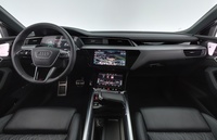 Audi Q8 e-tron vaihtoauto