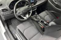 Hyundai i30 5d vaihtoauto